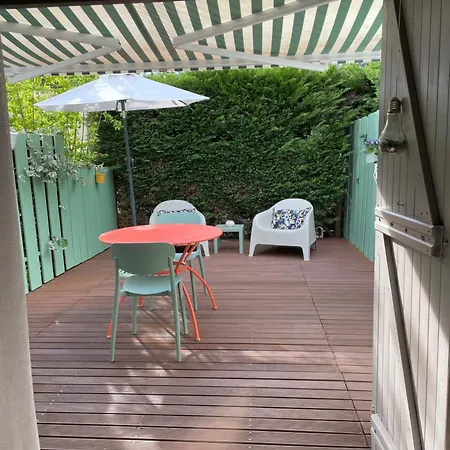 Jolie Maison Au Golf * 拉卡诺